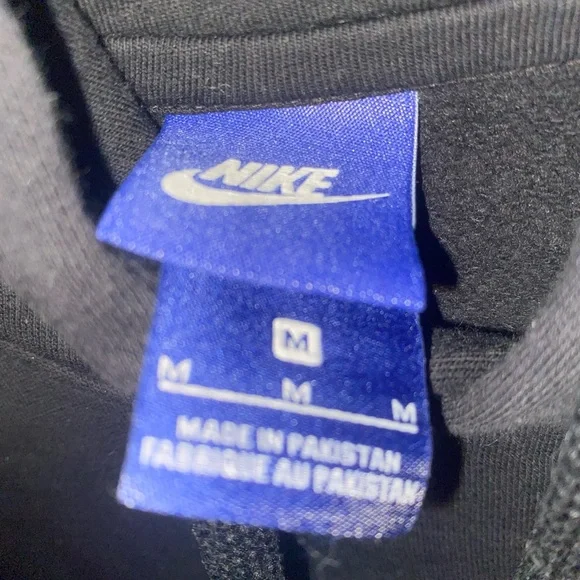 Black Nike Hoodie - Medium - Picture 3 of 3